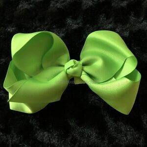 Apple Green 6" Boutique Bow 4B2228  HANDCRAFTED   -kids-